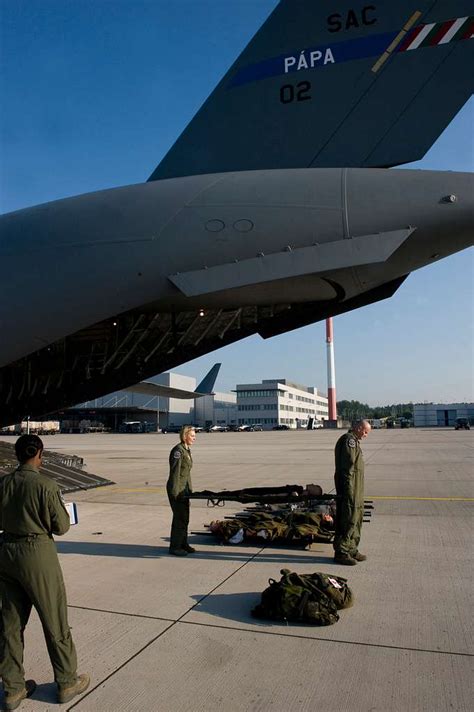 U S Airmen With The 86th Aeromedical Evacuation Squadron NARA