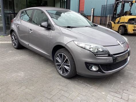 Renault Megane Iii Berline V Tce Salvage Vehicle Gray