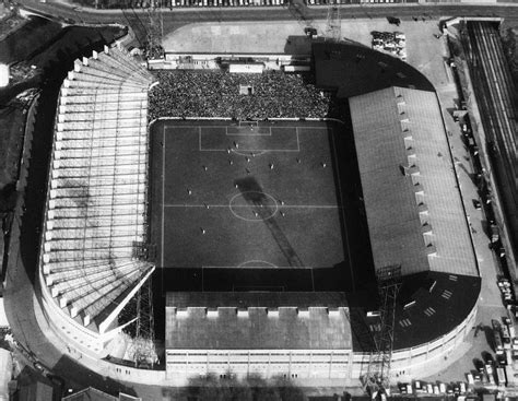 104 Years Ago, Old Trafford Hosts First Game – Póg Mo Goal