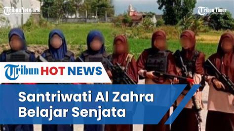 Senjata Airsoft Gun Sebagai Ekstrakulikuler Santriwati Pondok