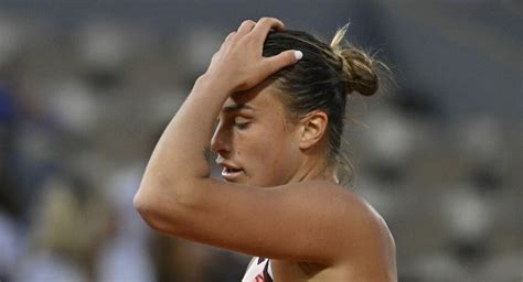 Insolite Wta Stuttgart Badosa Trahit Sabalenka Pour Jabeur Tu