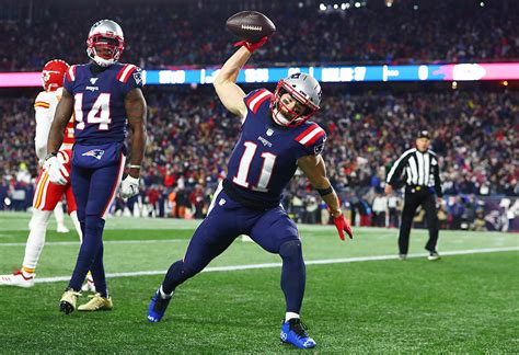 Julian Edelman Announces Retirement After 12-Year Patriots Career