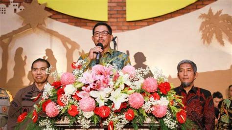 Kunjungi Dua Gereja Pj Gubernur Jateng Klaim Ibadah Natal Berjalan