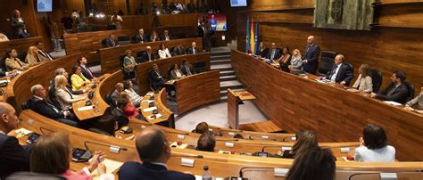 Los Sueldos Del Parlamento Asturiano De Los Euros Del