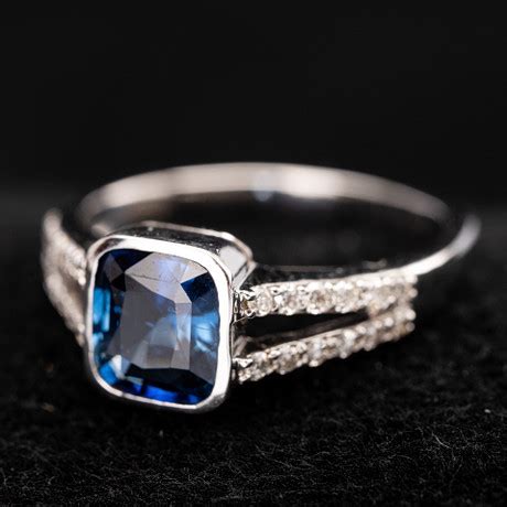 safir och diamantring Smycken Ädelstenar Ringar Auctionet