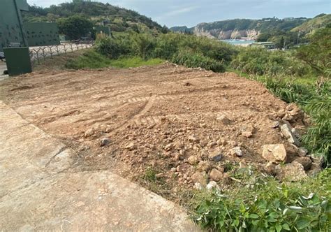 東引燕秀軍營農地遭濫倒營建廢棄土石 工務處：已處行政裁罰3000元 馬祖日報