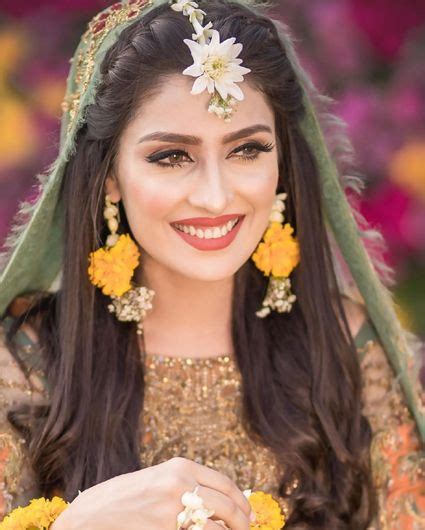 Best Hairstyles For Haldi Function Pithi Ceremony Pakistani