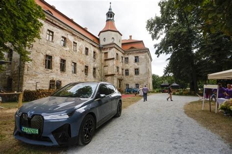 Zamek Domanice tak wygląda w arystokratycznym pałacu Macieja