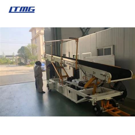 Aviation Airport Ground Support Equipment Self Propelled Baggage Belt