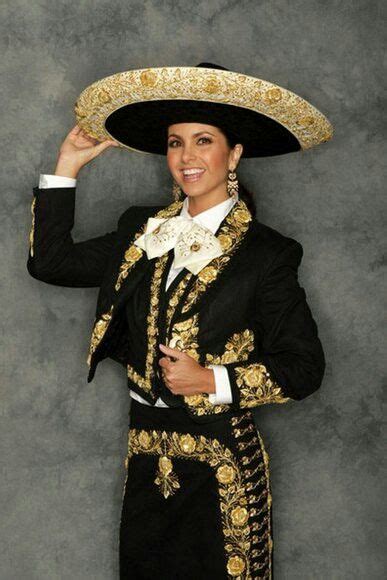 Lucero Mexicano Traje De Mariachi Mujer Traje De Mariachi Vestimenta Mexicana