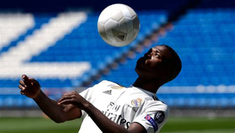 Live Real Madrid Blog All The Latest Los Blancos News Transfer