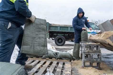 Al menos 4 muertos por la tormenta invernal que tiene a más de 17