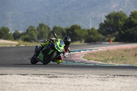 Prova Kawasaki Ninja Zx Rr Test A Giri Tutto Pi Bello