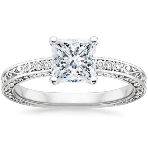 Your Guide to the Most Popular Engagement Ring Settings | Who What Wear