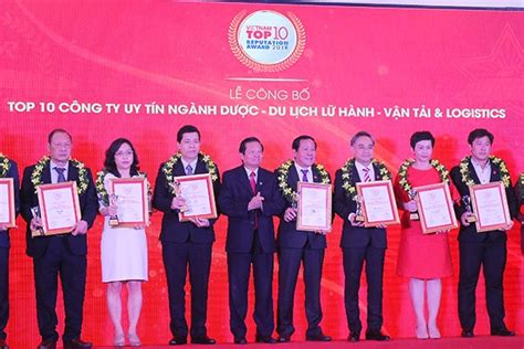 Benthanh Tourist Nhận Cúp Top 10 Công Ty Du Lịch Uy Tín Nhất