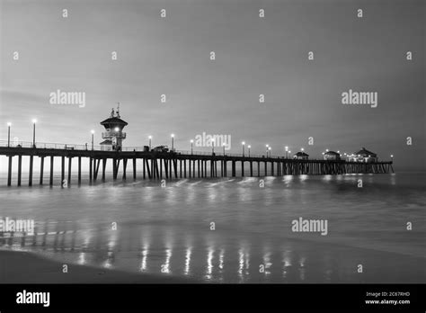 Huntington Beach Local Hi Res Stock Photography And Images Alamy