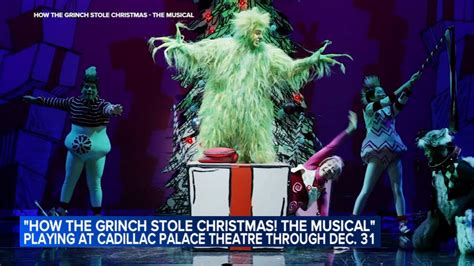 The Grinch shares sneak peek of 'How the Grinch Stole Christmas! The ...