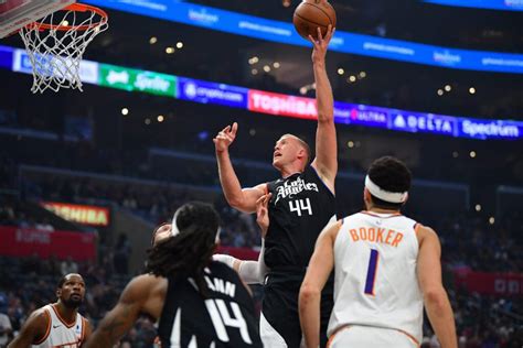 Mason Plumlee Grade Suns Land Backup Center On 1 Year Deal