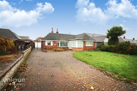 Broadway Fleetwood Lancashire Fy7 3 Bed Bungalow £215 000