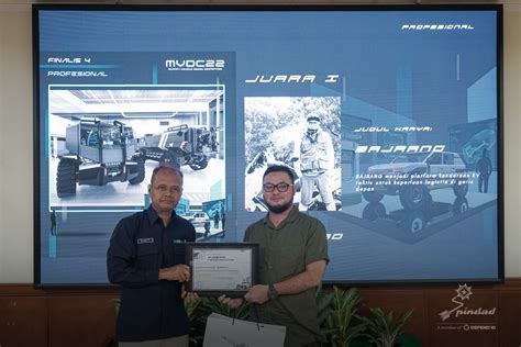 PT Pindad Persero Penganugerahan Pemenang MVDC 2022 Electric Vehicle