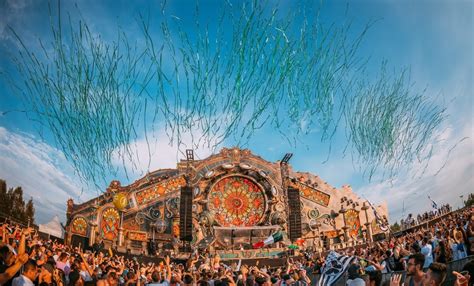 Tomorrowland reveals over 600 artists for 2023 edition!