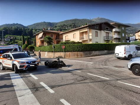 Cazzano Sant Andrea Scontro Tra Una Moto E Un Furgoncino A Cazzano