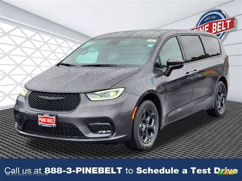 2022 Granite Crystal Metallic Chrysler Pacifica Hybrid Touring L