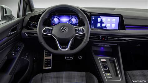 Volkswagen Golf GTE 2021MY Interior Cockpit