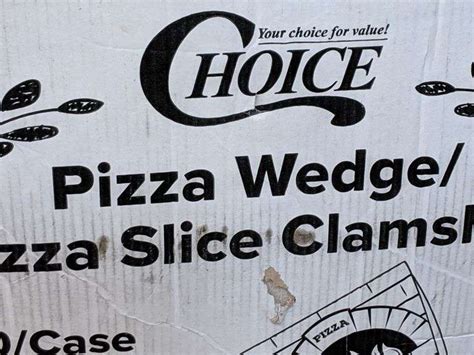 Choice Pizza Wedge Pizza Slice Clamshell 400 Case Dutch Goat