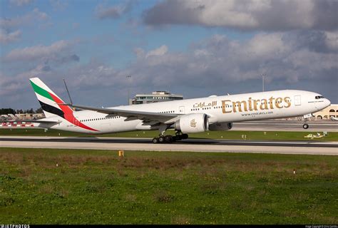 JetPhotos On Twitter An Emirates 777 Departing Malta Https