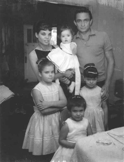 Johnny Cash June Carter Family | Vivian Dorraine Liberto - Johnny Cash and Their 4 Children ...