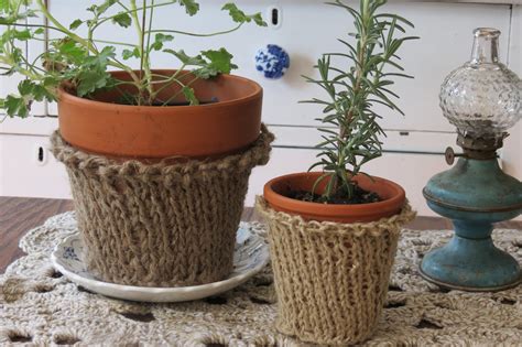 Knitted Flower Pot Cover Something For Almost Nothing