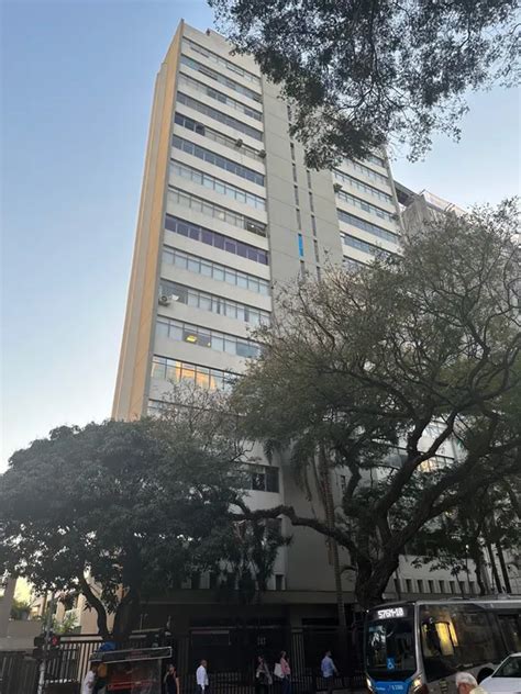 Sala Comercial Na Avenida Brigadeiro Faria Lima 1690 Jardim