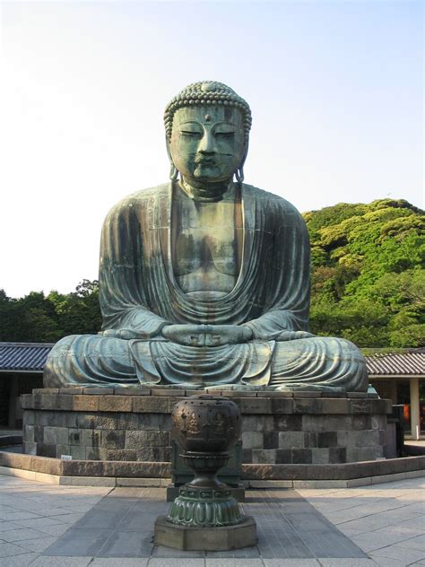 Photography becomes art -- Daibutsu Buddha at Kamakura - - Art and the ...