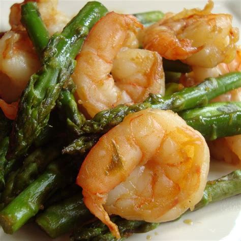 7 Shrimp Asparagus Recipes You'll Want to Make Tonight