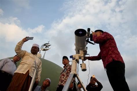 Maulid Nabi Muhammad 2022 Jatuh Pada Hari Weekend Atau Bukan Simak