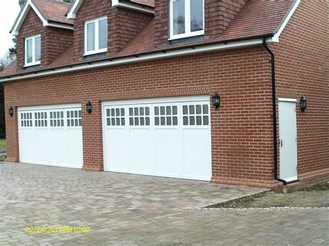 TIMBER CARDALE BEDFORD GARAGE DOORS WITH WINDOWS, WEYBRIDGE | Doormatic ...