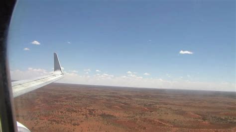 Ayers Rock Connellan Airport Ayq Approach And Landing On A Qantas 737