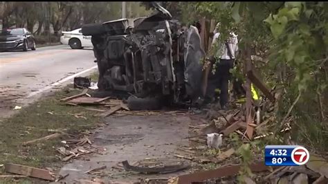 2 Transported After Fiery Rollover Crash In Northwest Miami Dade Wsvn 7news Miami News