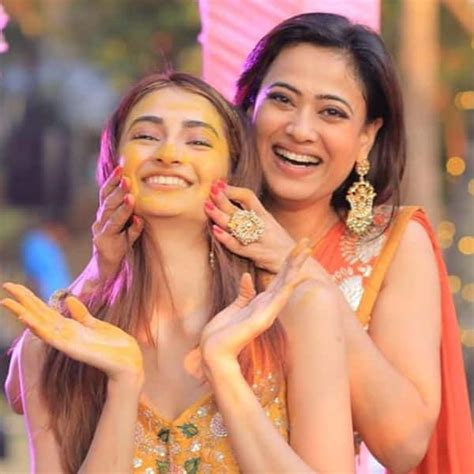 Shweta Tiwari Reveals Her Daughter Palak Bought Makeup Worth Rs 1 8 Lakhs On Her 16th Birthday