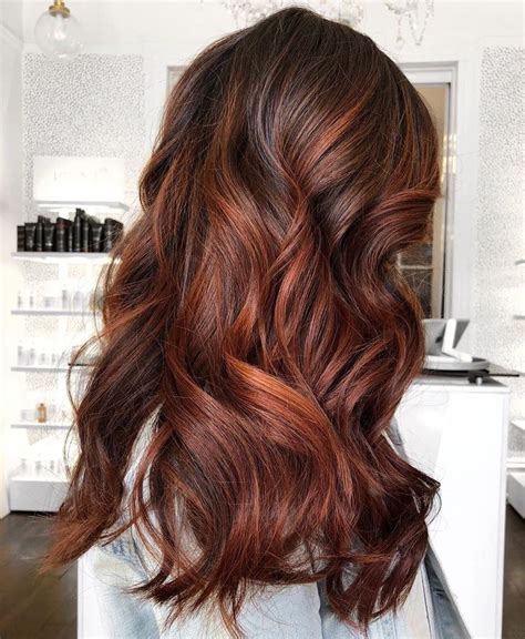 50 Dainty Auburn Hair Ideas To Inspire Your Next Color Appointment Hair Adviser Balayage De