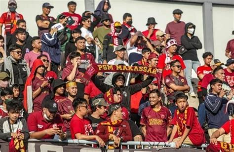 Tuntut Pembangunan Stadion Mattoangin Supporter PSM Makassar Rusak