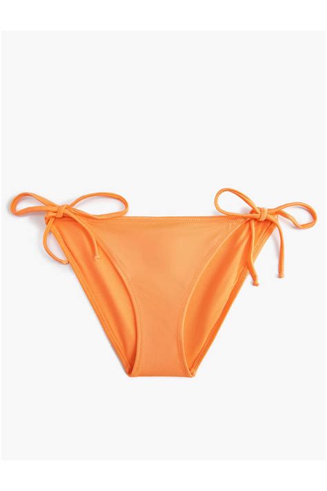 Koton Parlak Brazilian Bikini Altı Yanları Bağlama Detaylı Fiyatı Yorumları Trendyol