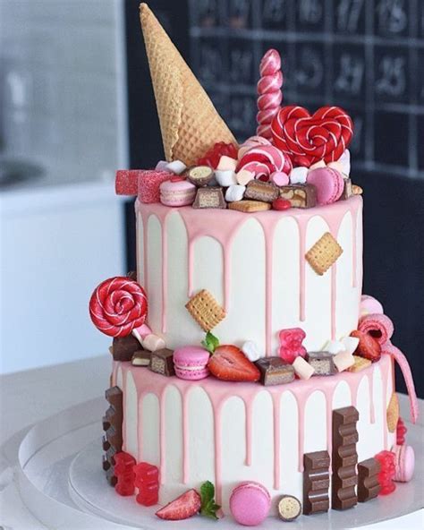 24 Epic Macaroon Birthday Cake Ideas To Inspire Your Next Birthday