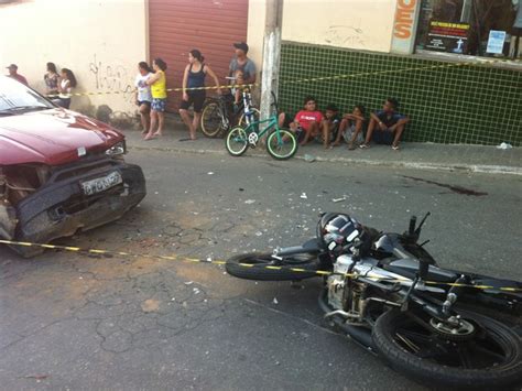 G Motociclista Morre Ap S Colis O Frontal Carro Em Valadares