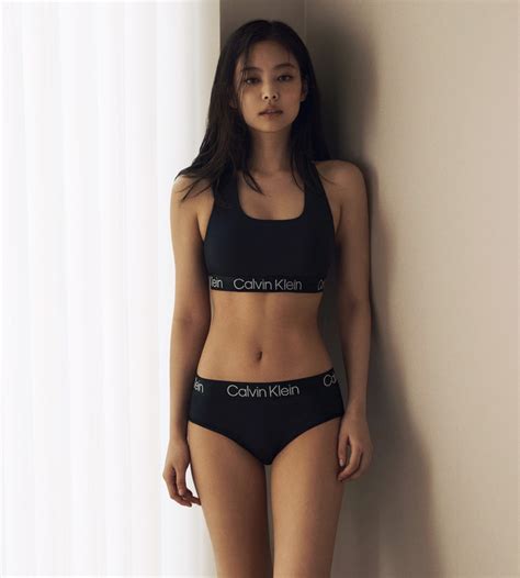 jennie calvin klein bra