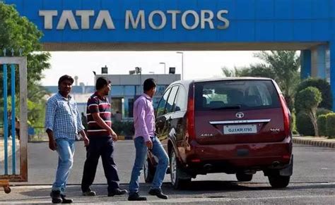 Tata To Set Up A Mega Ev Battery Plant In Gujarat Deal Signed