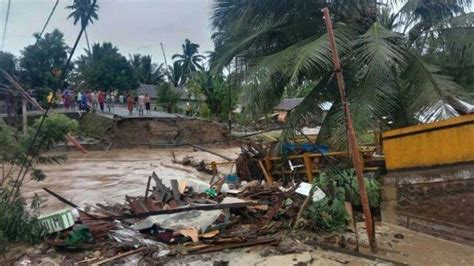 3 Jembatan Di Tolitoli Putus Dihantam Banjir BPJN Sulteng Kirim