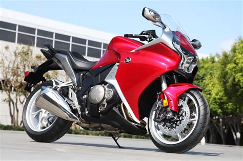 2010 Honda Vfr1200f Full Specs And Photo Gallery Autoevolution