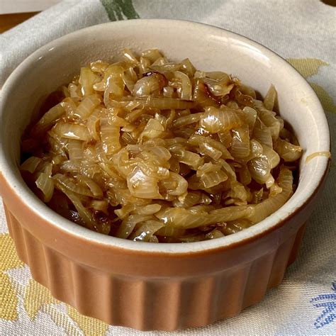 Receita De Cebola Caramelizada Com Açúcar Normal - Como fazer cebola caramelizada perfeita - bemafiada.com